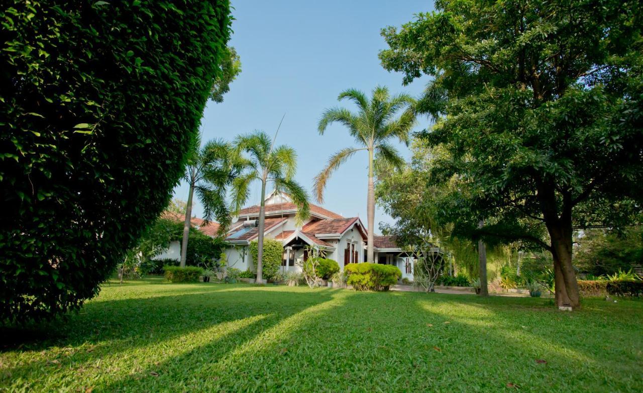 Hotel Swanee Grand Negombo Zewnętrze zdjęcie