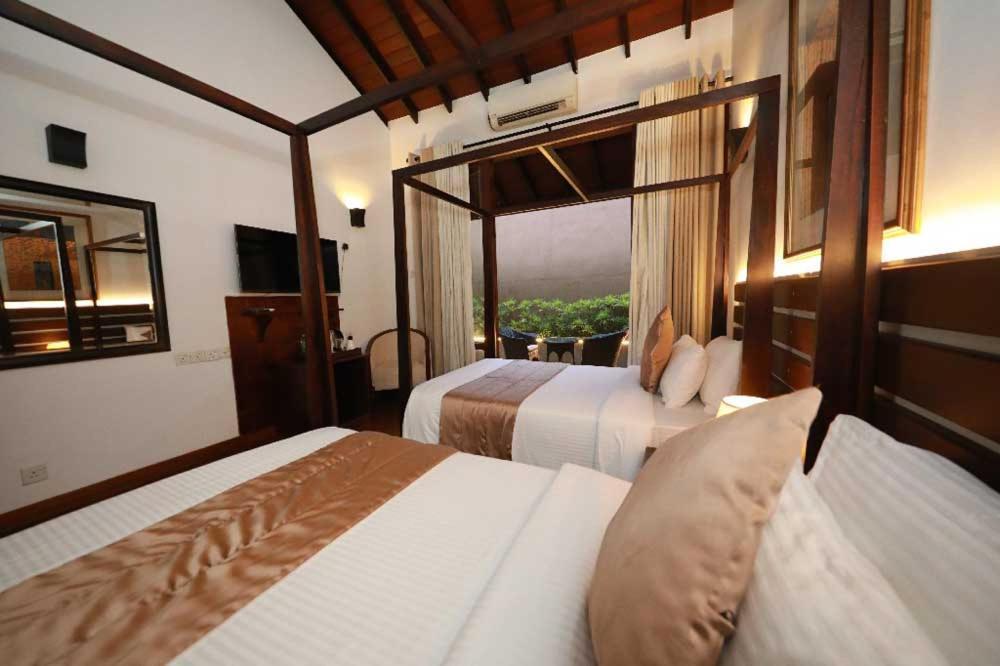 Hotel Swanee Grand Negombo Zewnętrze zdjęcie