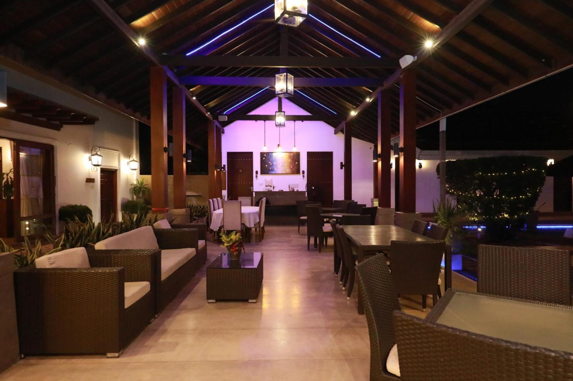 Hotel Swanee Grand Negombo Zewnętrze zdjęcie