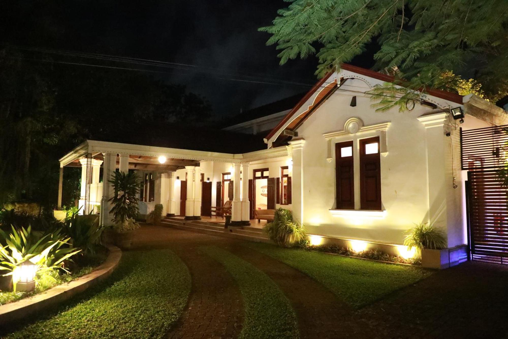 Hotel Swanee Grand Negombo Zewnętrze zdjęcie