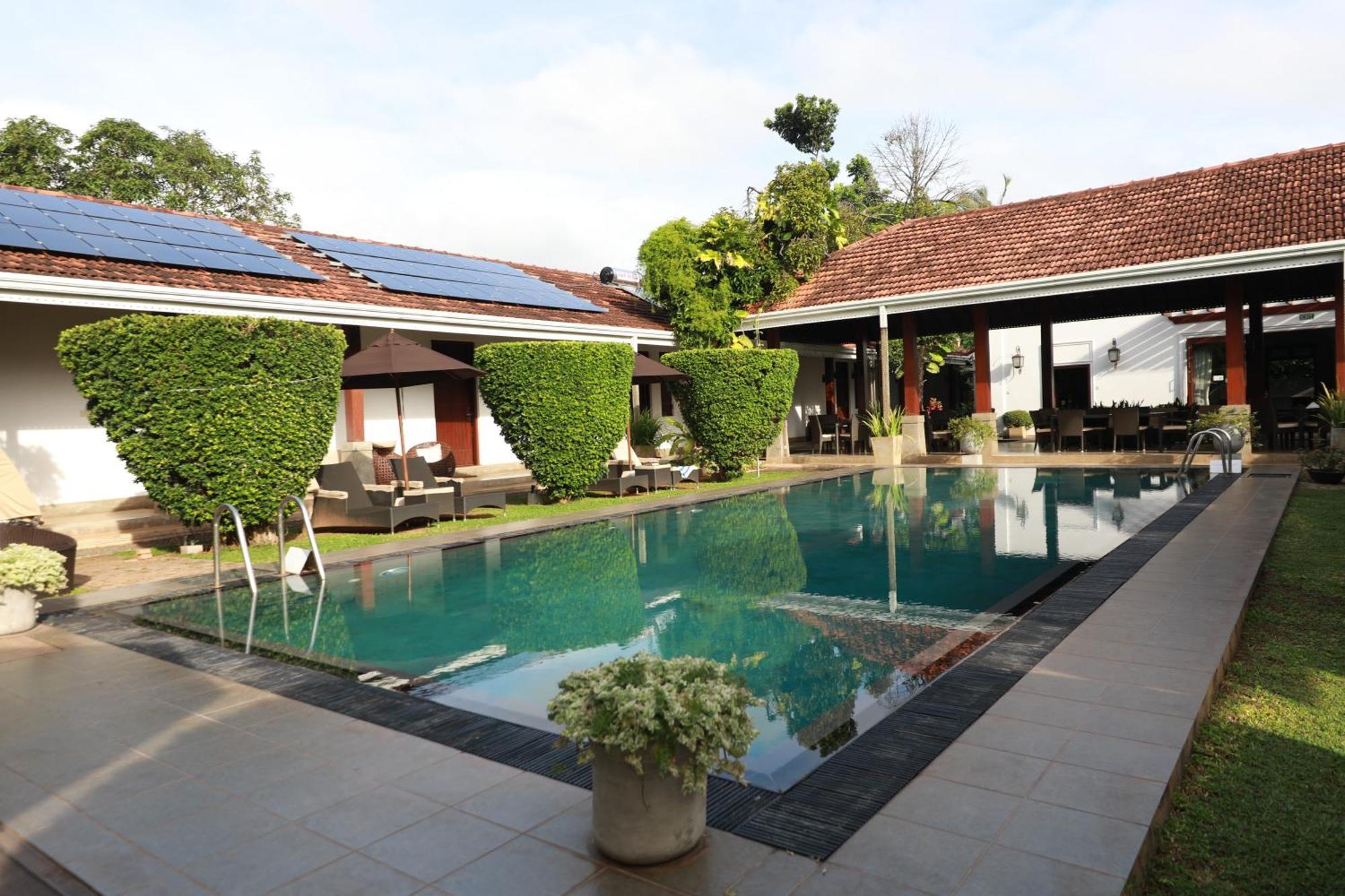 Hotel Swanee Grand Negombo Zewnętrze zdjęcie